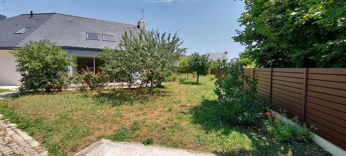 Maison à LA TURBALLE