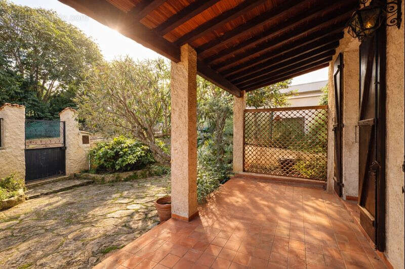 Maison à MARSEILLE-9E