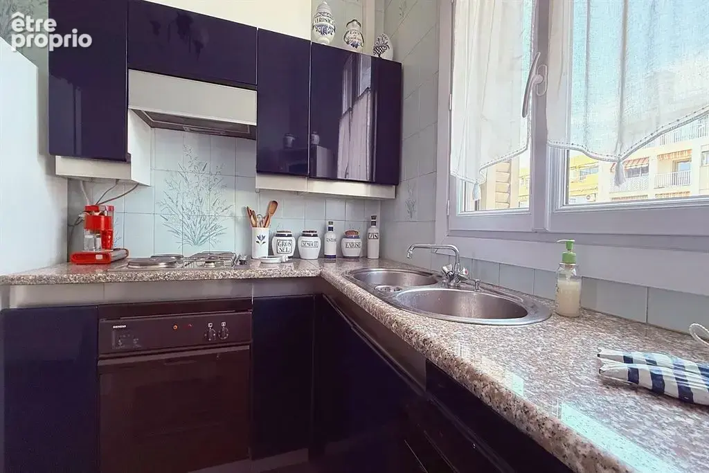 Nice (06000) – Appartement de 58 m², 2 chambres, vue mer – Promenade des Anglais, Alpes-Maritimes, Provence-Alpes-Côte d'Azur - photo 9