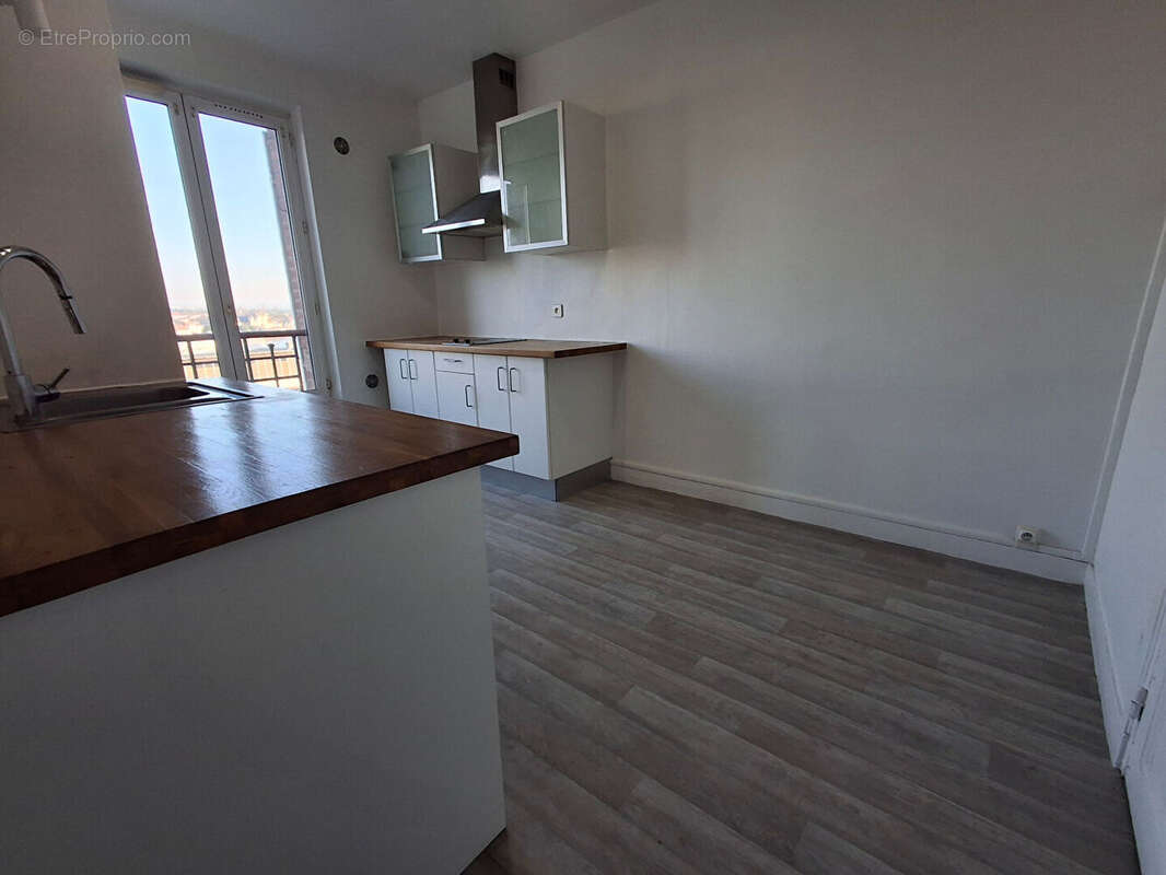 Appartement à CHOISY-LE-ROI