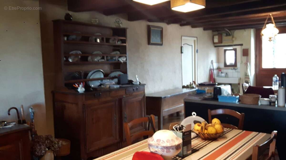 Maison à BUSSIERE-POITEVINE