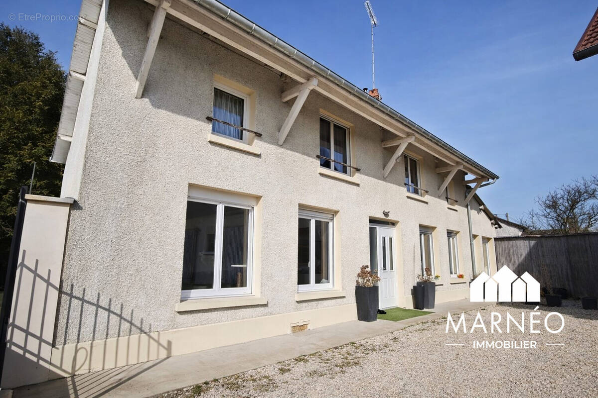 Maison à ARCIS-SUR-AUBE