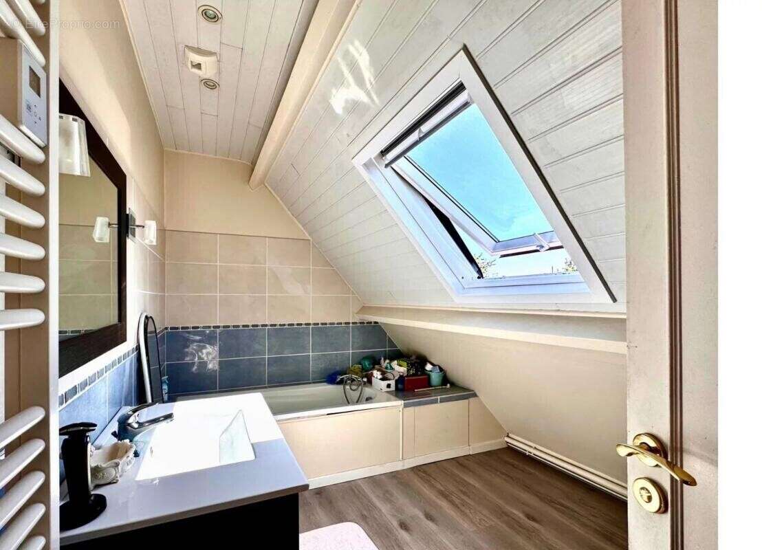 Maison 5 pièces 4 chambres 126 m² sur terrain de 600 m² - photo 15