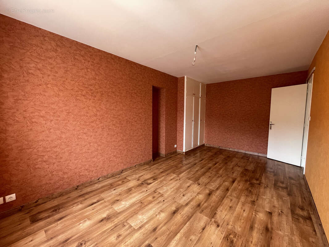 Appartement à YSSINGEAUX