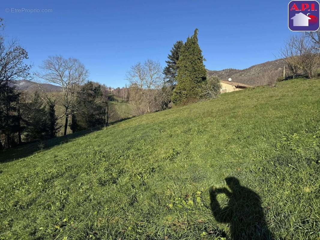 Terrain à FOIX