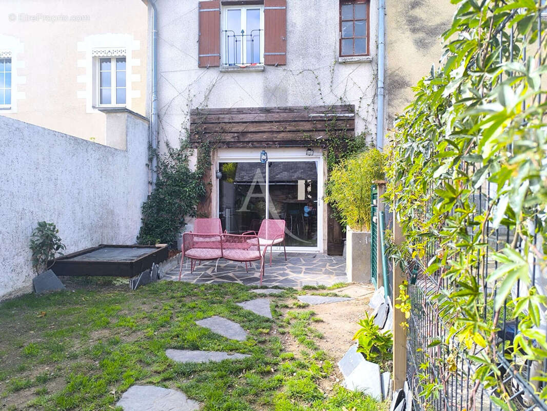 Maison à JUVARDEIL