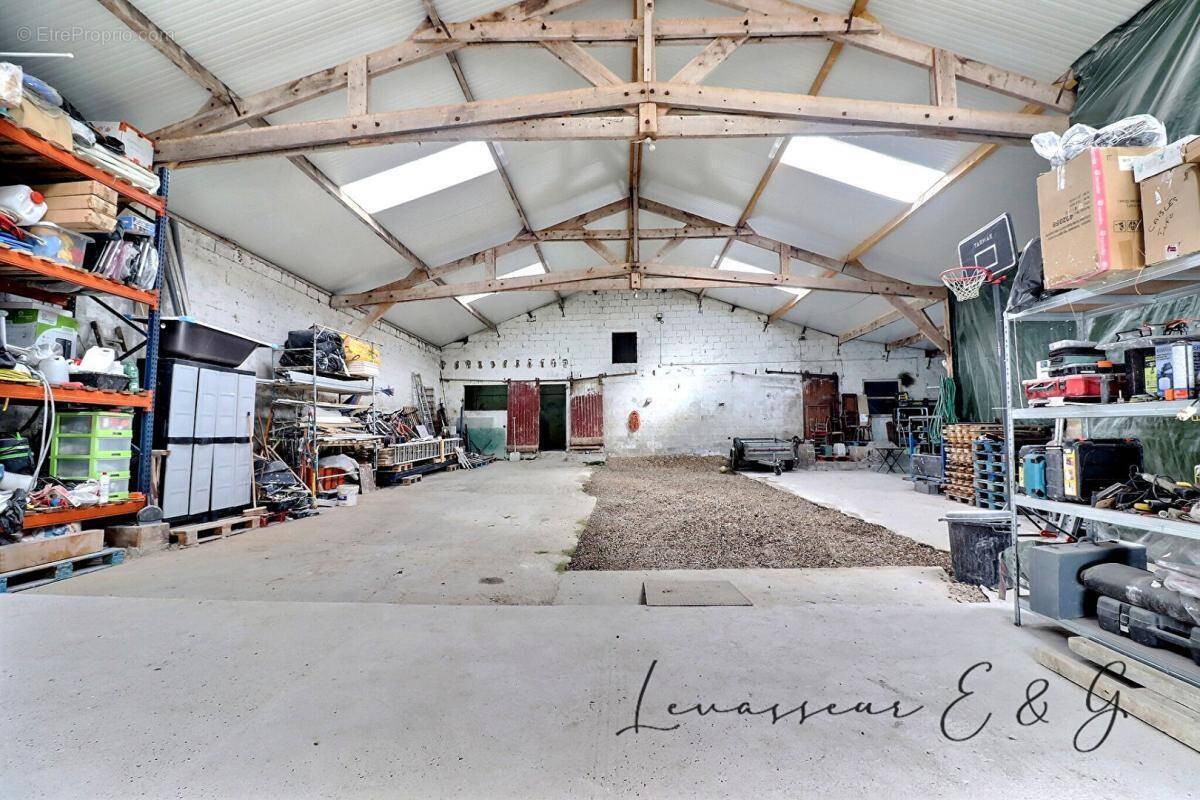 Appartement à ONS-EN-BRAY
