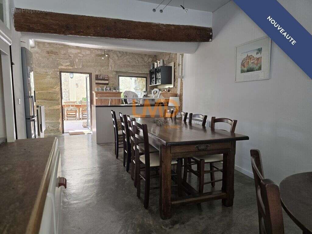 Ancien moulin du 17ème siècle avec piscine et dépendances - photo 11