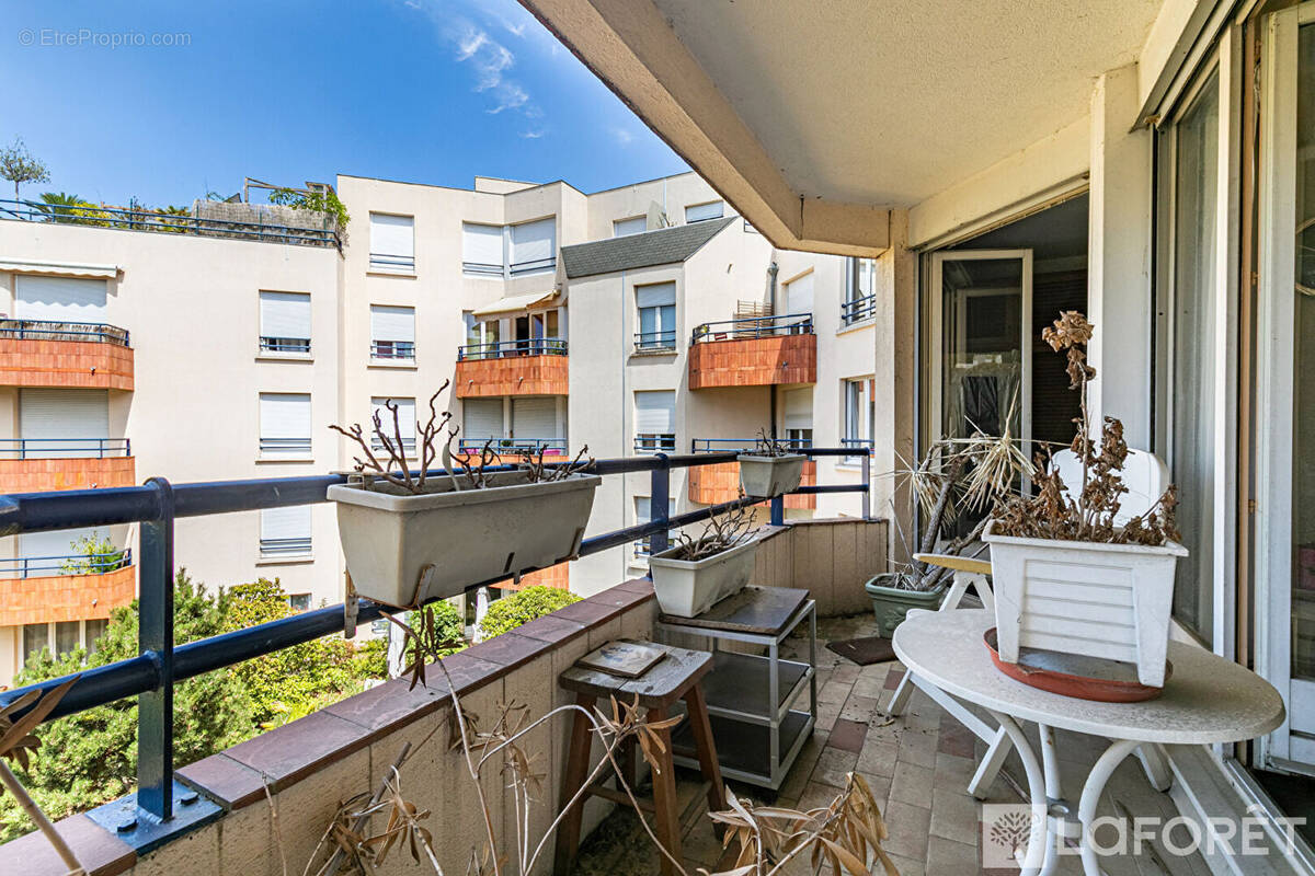 Appartement à LE KREMLIN-BICETRE
