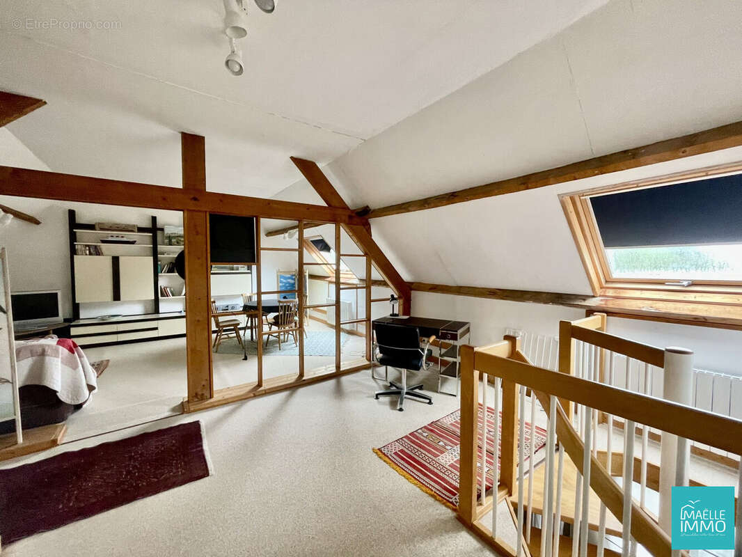 Maison à SAINT-JACUT-DE-LA-MER