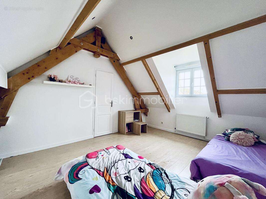 Maison à OZOIR-LA-FERRIERE