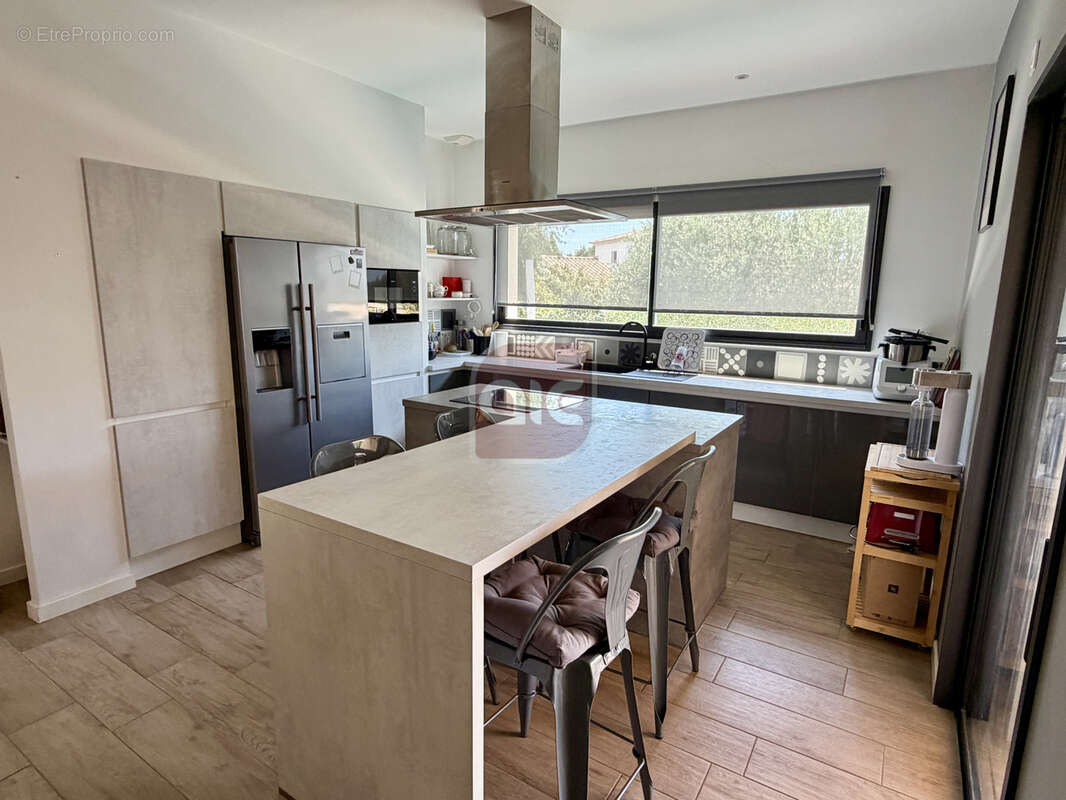 BEAULIEU: Superbe villa contemporaine T4 de plain-pied de plus de 110 m2 - photo 4