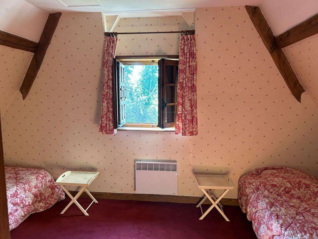 Maison à PONT-L&#039;EVEQUE