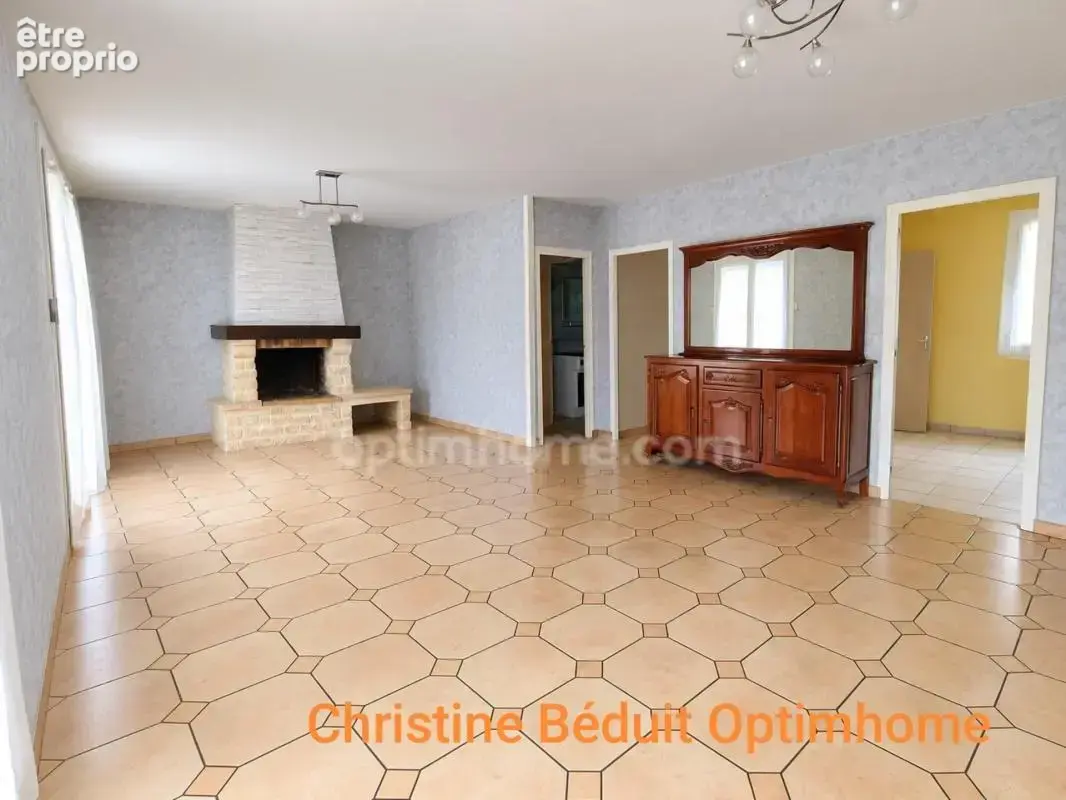 TOUVRE en Charente, maison 4 chambres, terrain clos 2067 m² - photo 3