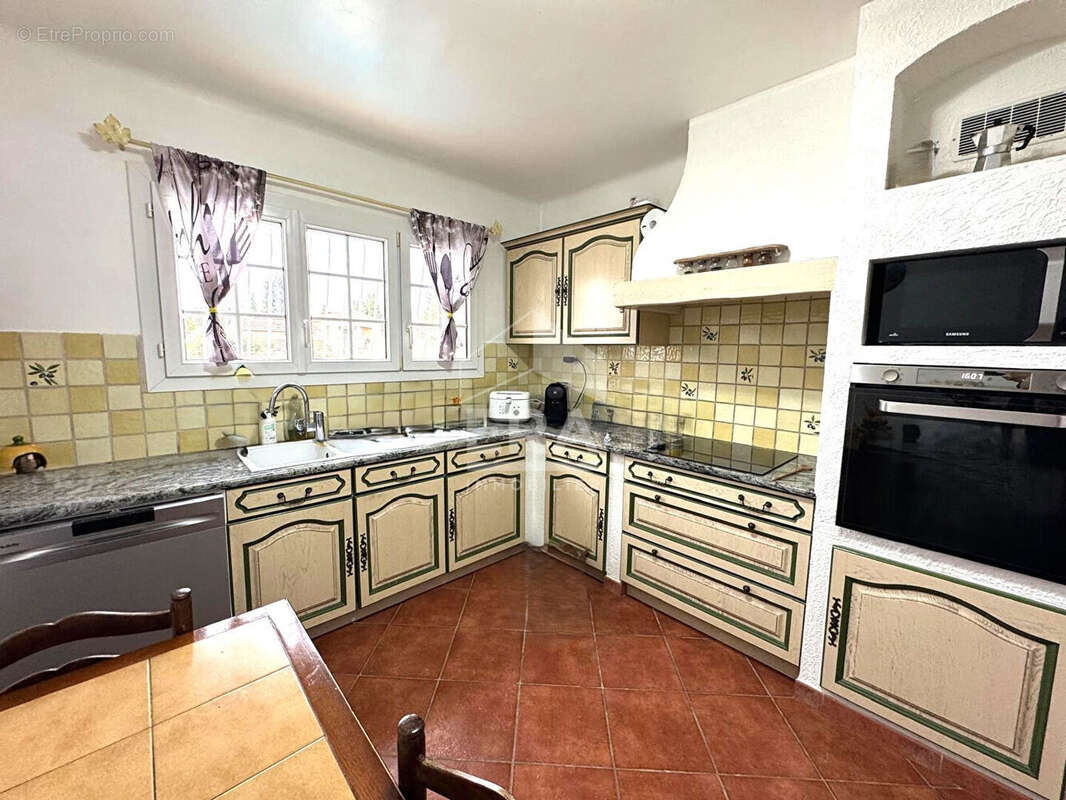 Maison à BERRE-L&#039;ETANG