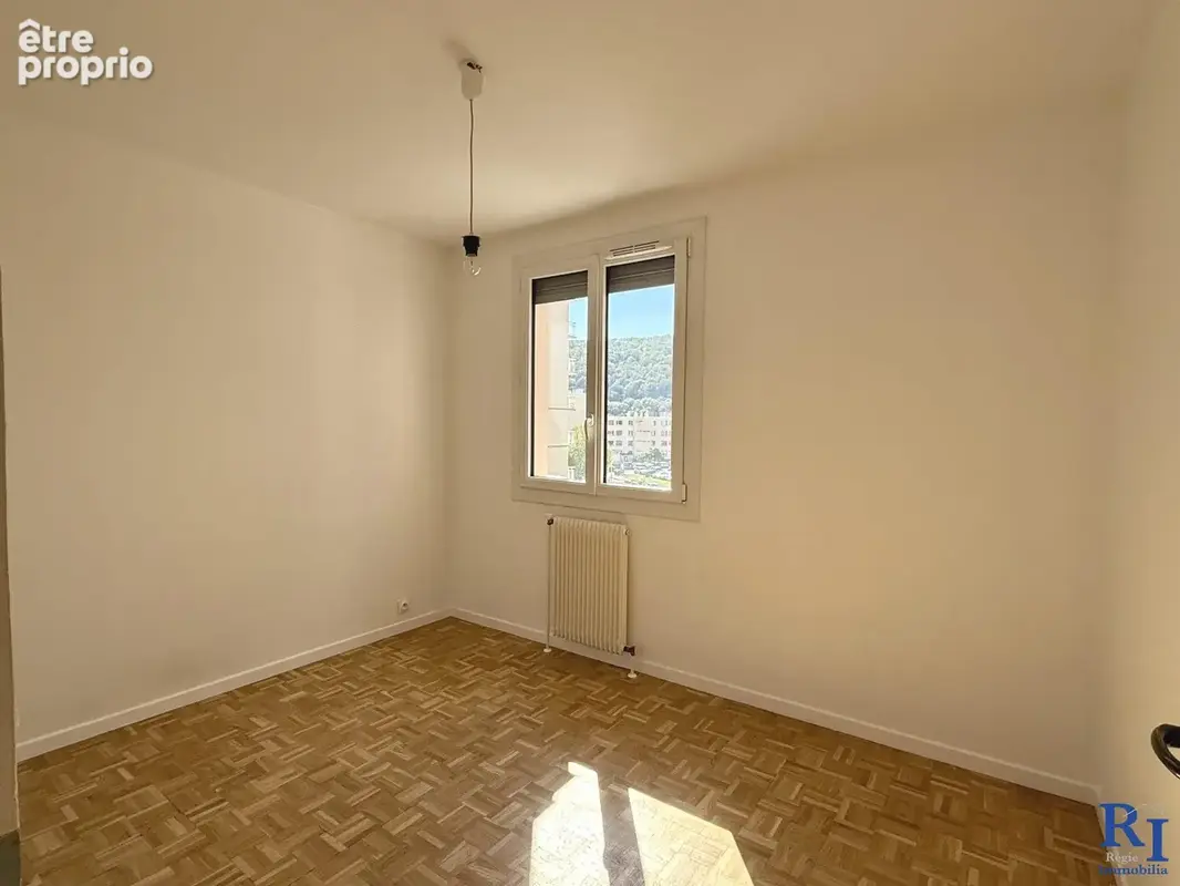 Chambre 1 - orientée Sud