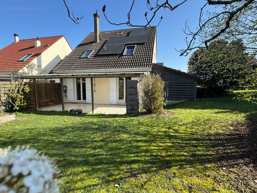 Maison à CHECY