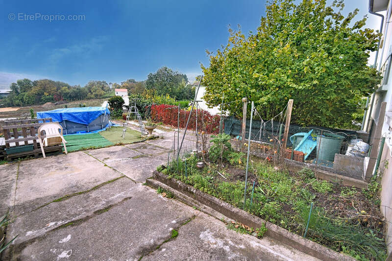 Maison à MONT-SAINT-MARTIN