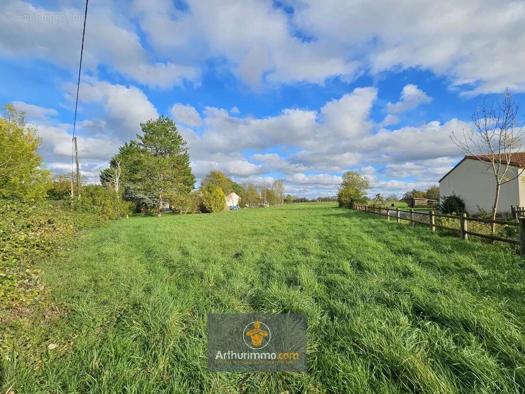 Vente Terrain Saint-hilaire-la-palud(79210) 88 000ï¿œ - photo 4