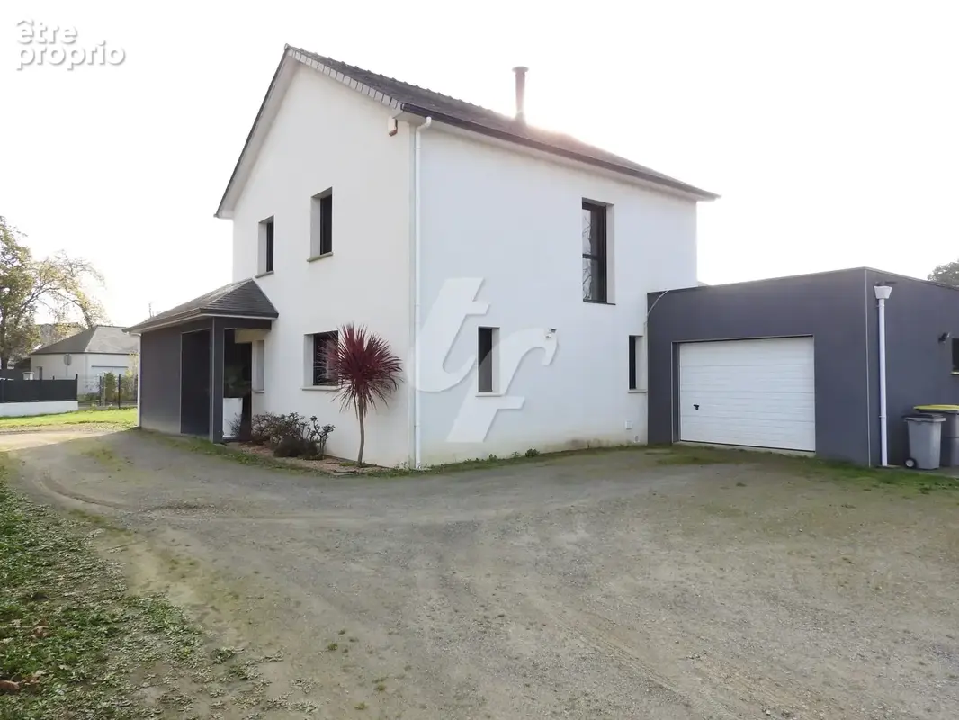 Maison 6 pièces 160 m² à vendre à Treillieres (44119) - photo 3
