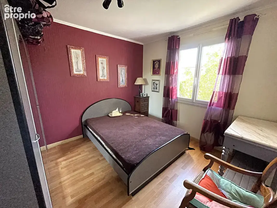 A VENDRE Maison T4 de plain-pied avec véranda, garage. Terrain de 502 m² - photo 7