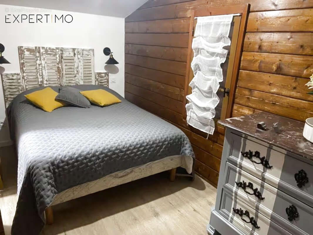 Maison à NIEUIL-L&#039;ESPOIR