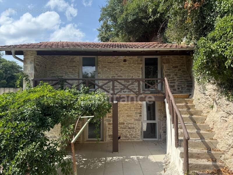 Maison à BERZE-LA-VILLE