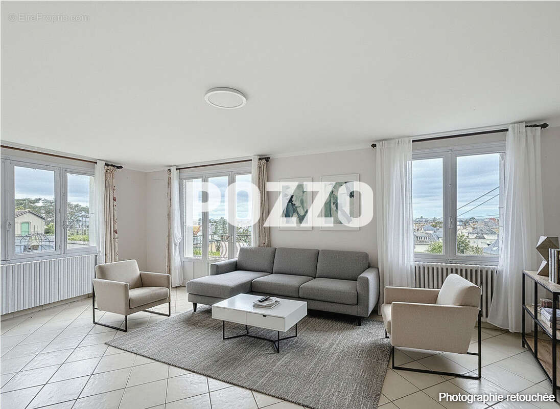 Maison à JULLOUVILLE