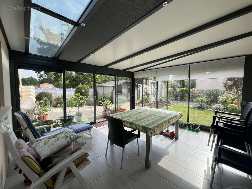 Maison à LES CLOUZEAUX