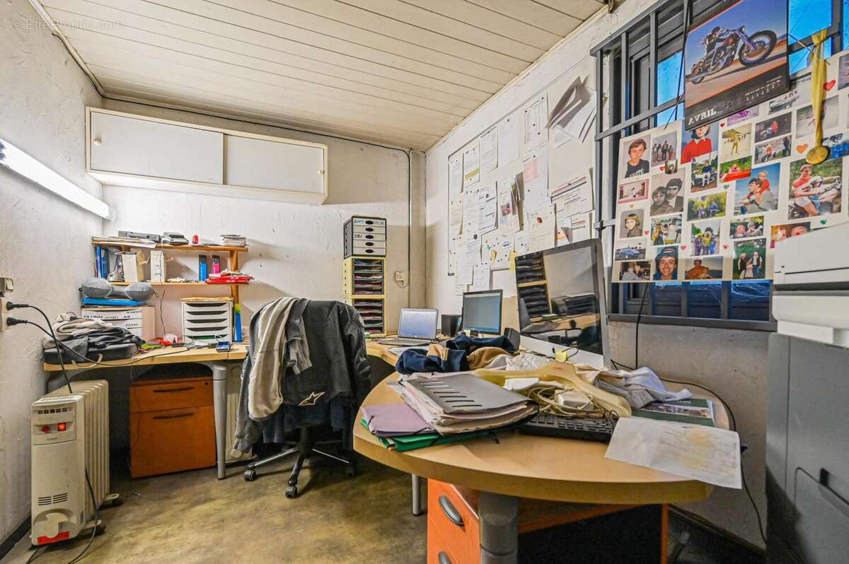 Commerce 340 m² à Alfortville  - photo 8