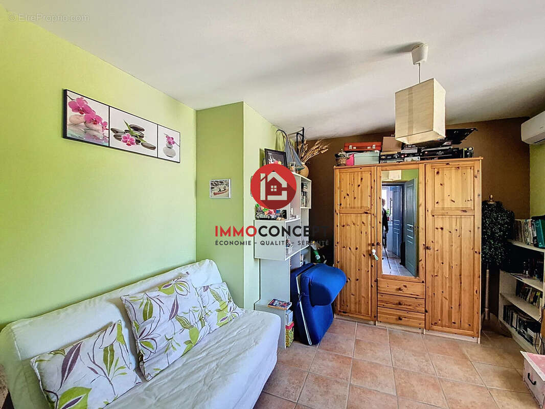 Maison à MONTFAUCON