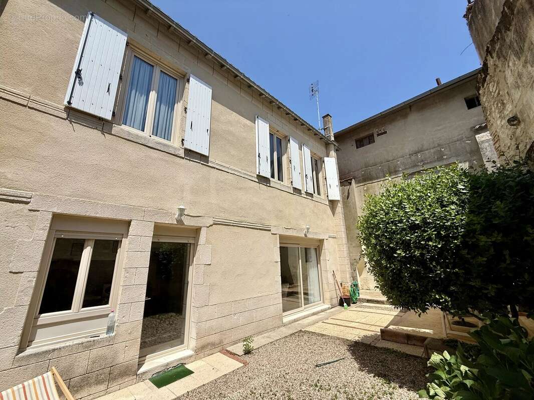 Maison à SAINTE-FOY-LA-GRANDE