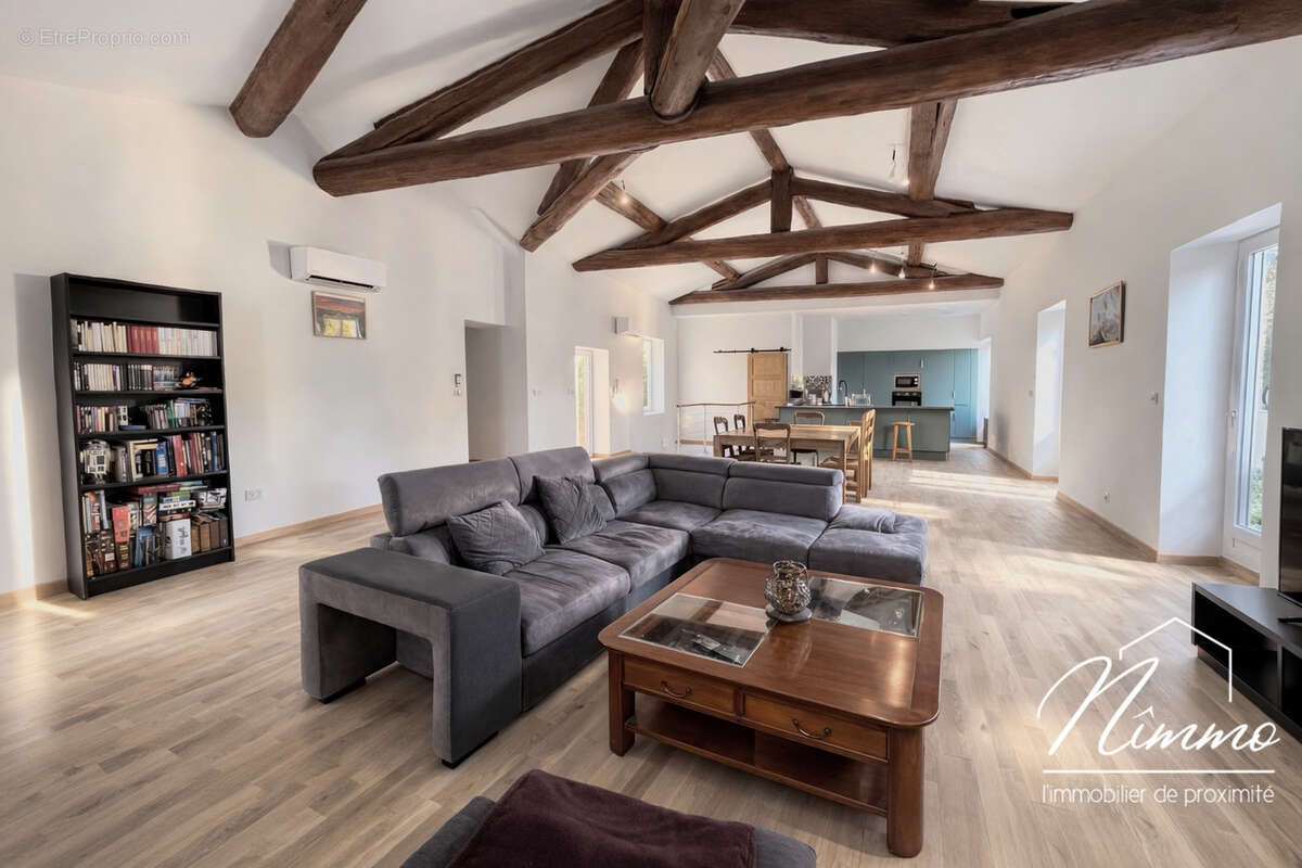 Appartement à NIMES