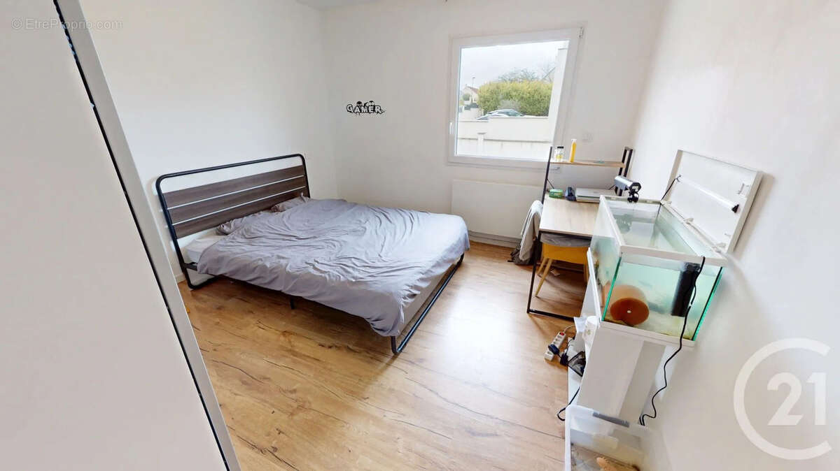 Maison à SAINT-QUENTIN