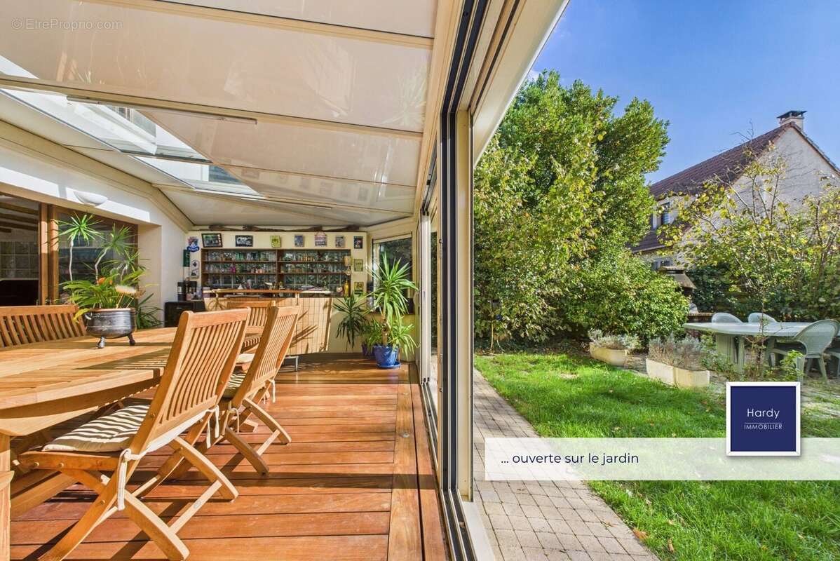 Maison à CONFLANS-SAINTE-HONORINE