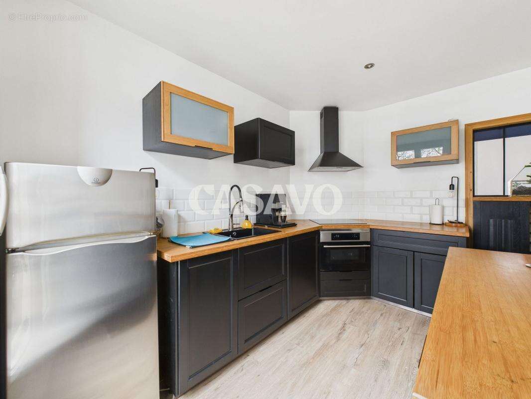 Appartement à SAINT-MAUR-DES-FOSSES