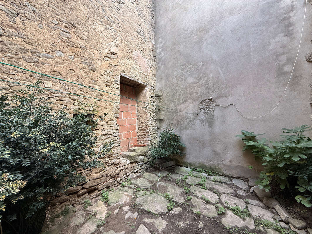 Maison à LAURE-MINERVOIS