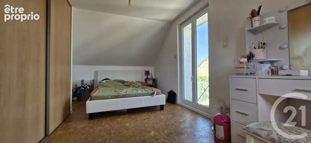 Maison 6 pièces 153 m² à vendre à Saint-Denis-Les-Ponts (28200) - photo 9