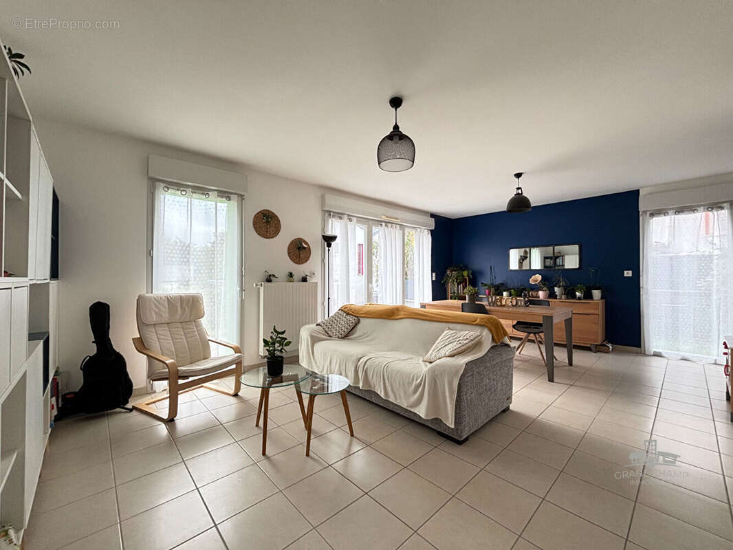 Maison à TREILLIERES