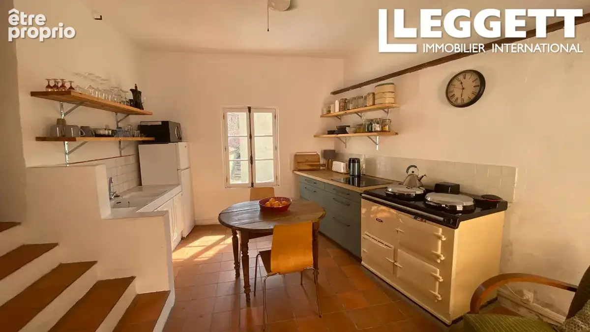 Une perle rare ! Maison de village en pierre avec une superbe piscine, des terrasses et dépendance attenante - photo 5