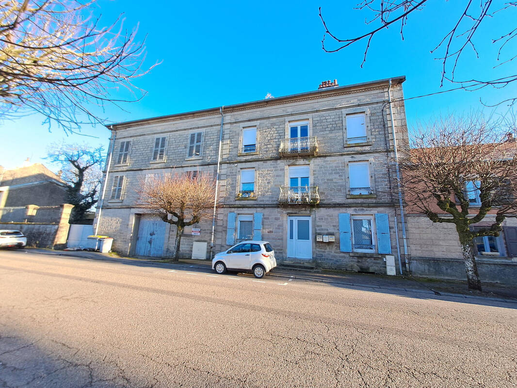 Maison à LUXEUIL-LES-BAINS