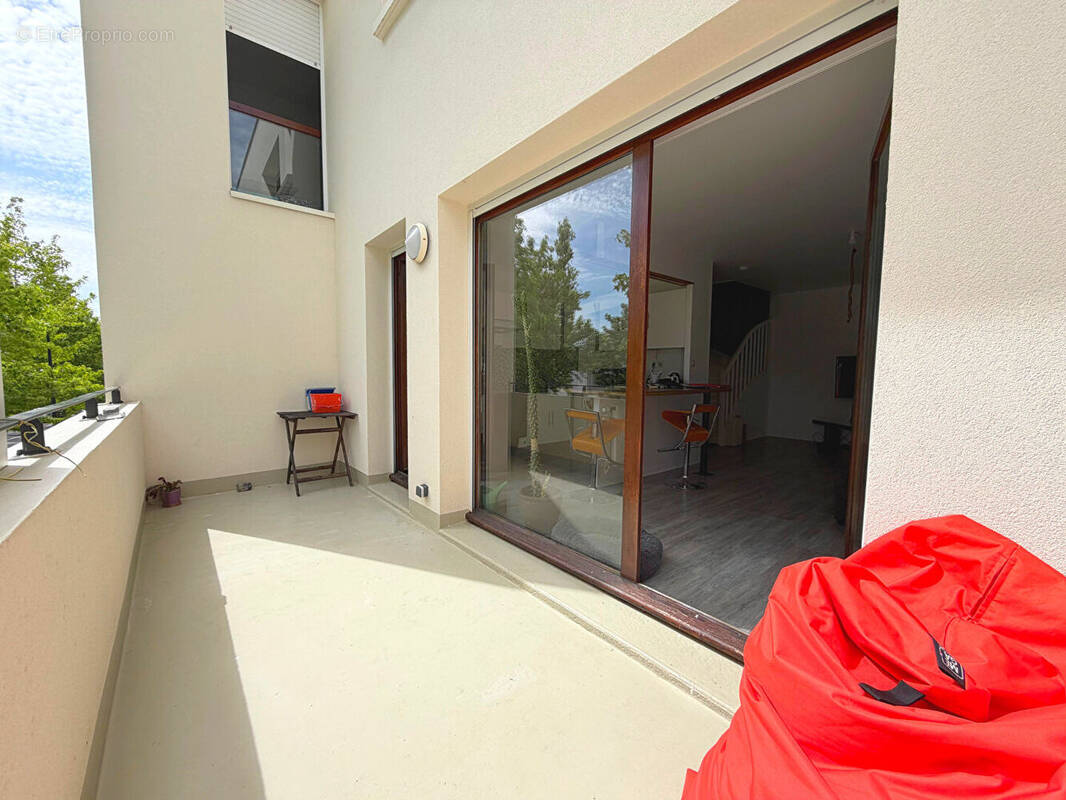 Appartement à SAINT-JACQUES-DE-LA-LANDE
