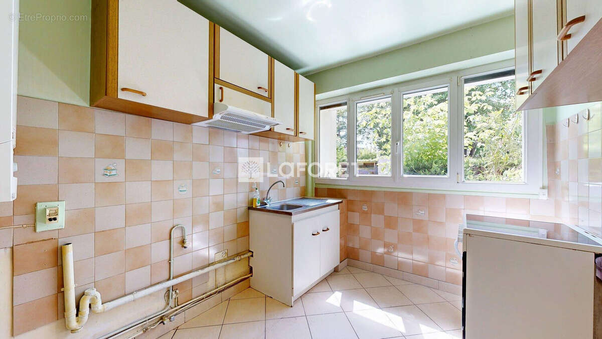Appartement à NANTERRE
