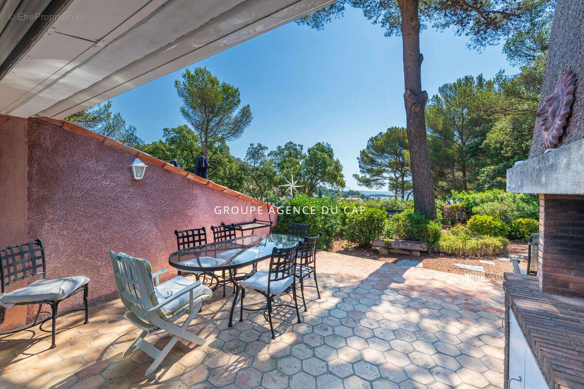 Exclusivité Villa 3 pièces à vendre avec vue mer à Agay - photo 3