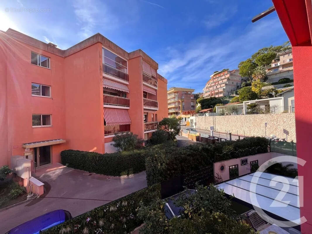 Appartement à ROQUEBRUNE-CAP-MARTIN