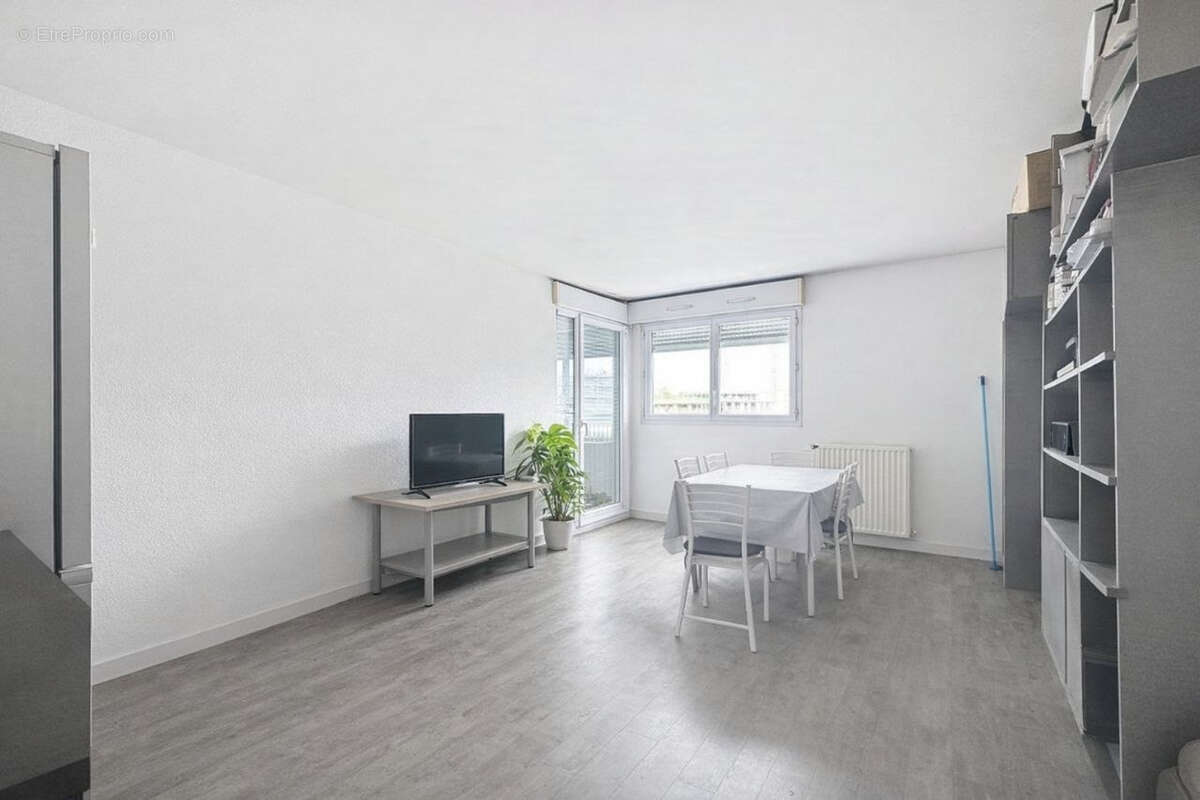 Landry Type 2 de 49m² avec balcon et  stationnement en sous-sol - photo 2
