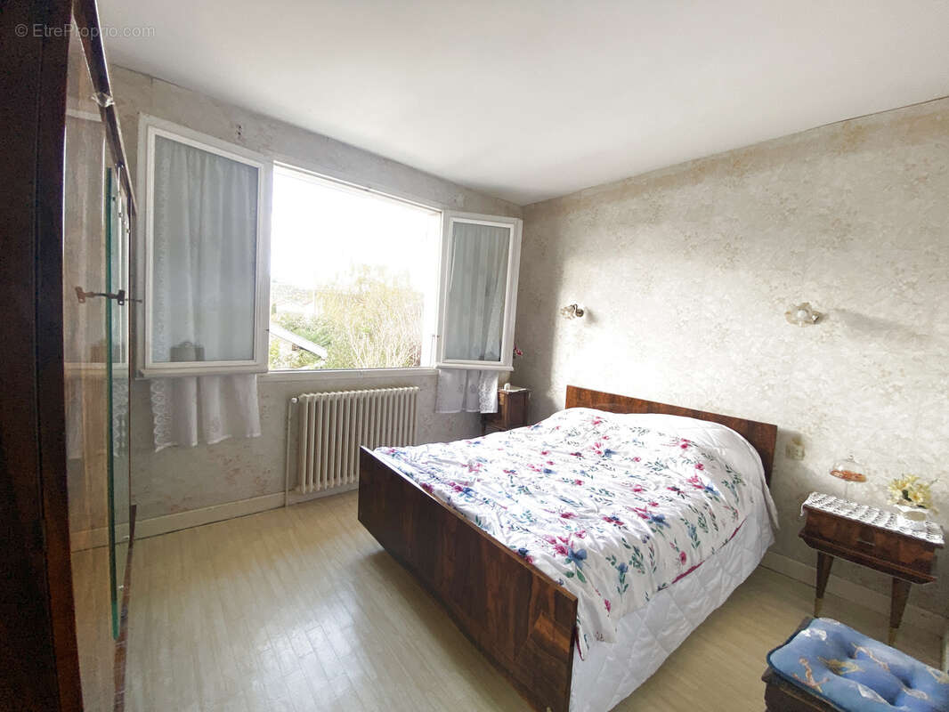 Maison à SAINT-CERE