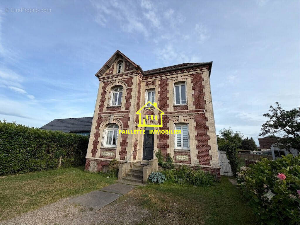 Maison à SAINT-ROMAIN-DE-COLBOSC