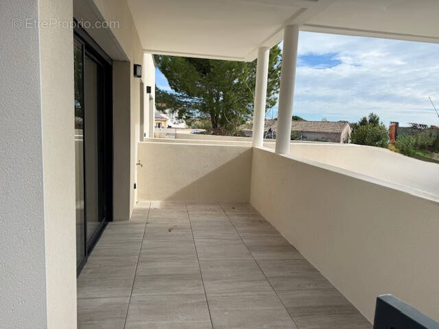 Appartement à JUVIGNAC