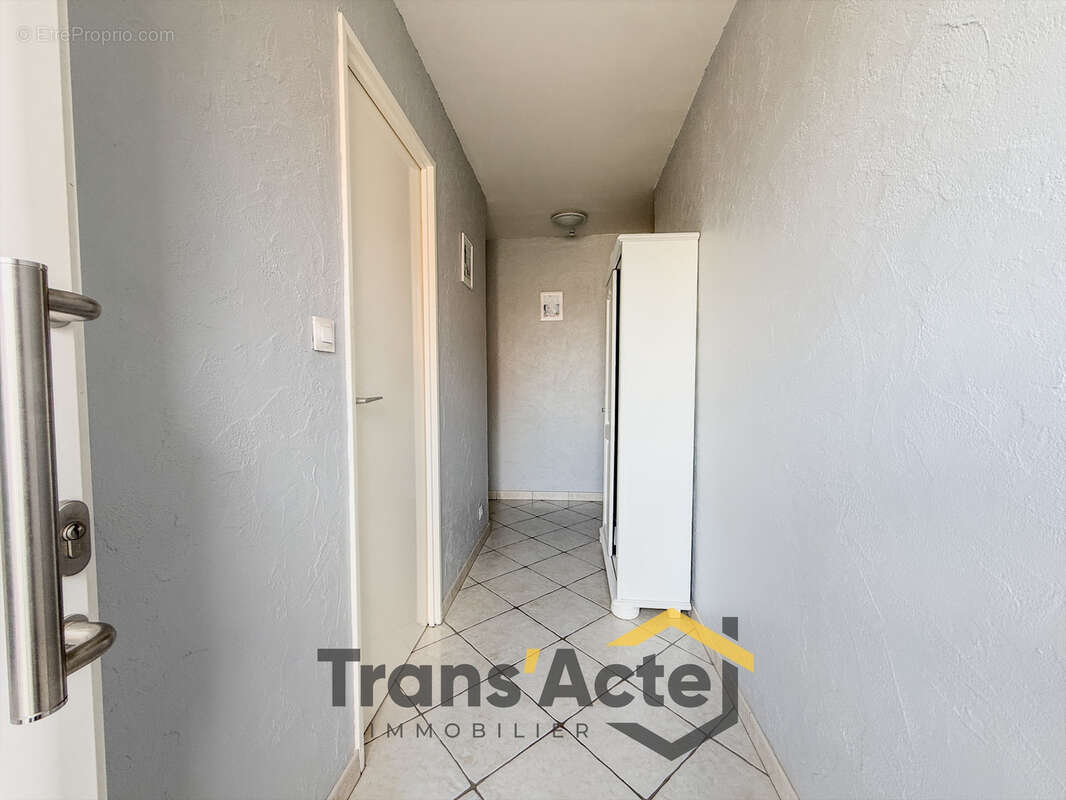 Plain-pied individuel avec garage - photo 11
